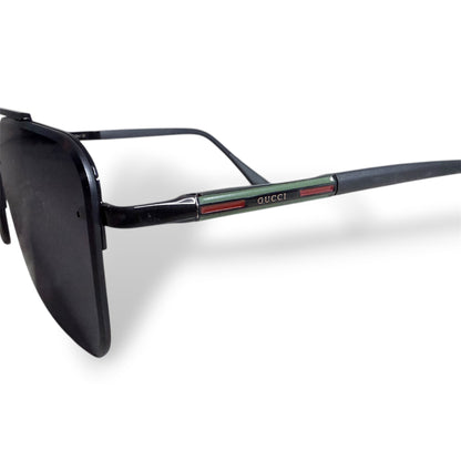 Gucci Luxury Oversized Rimless Sunglasses